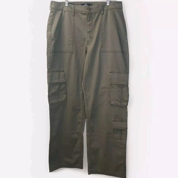 Hollister Pants - Hollister Ultra High Rise Baggy Dad Cargo Pants Woman 16 Long Drab Green Grunge
